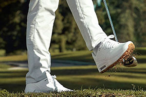 Картинка статьи Кроссовки Nike Golf