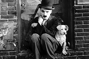 Картинка статьи Обувной гардероб Чарли Чаплина