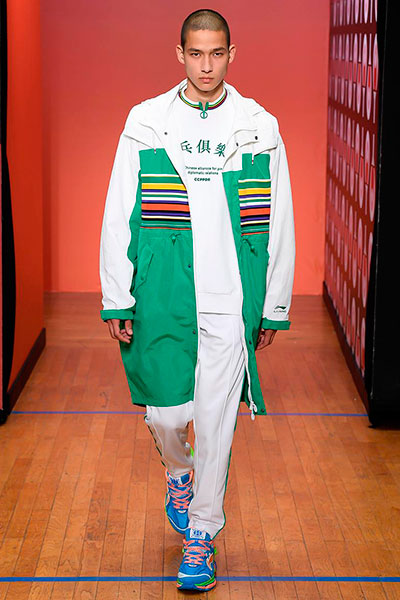 Одежда спортивного бренда Li-Ning