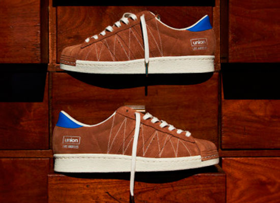 Модель кроссовок adidas Consortium x Union
