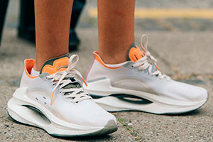 Картинка статьи Кроссовки Li-Ning