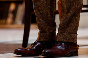 Картинка статьи Как подобрать обувь к твидовым костюмам и брюкам