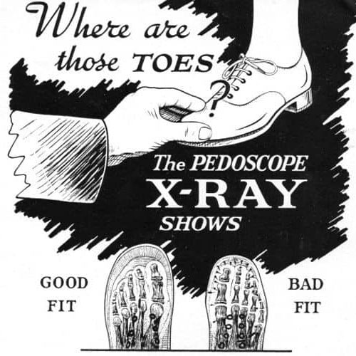 Реклама рентгена на примерках обуви