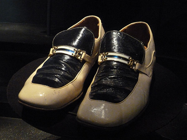 Обувь Элвиса Пресли: классические и неформальные модели