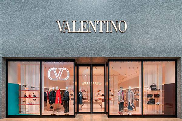 Дом моды Valentino