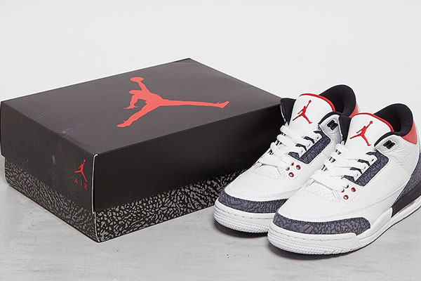 Баскетбольные кроссовки Nike Air Jordan III