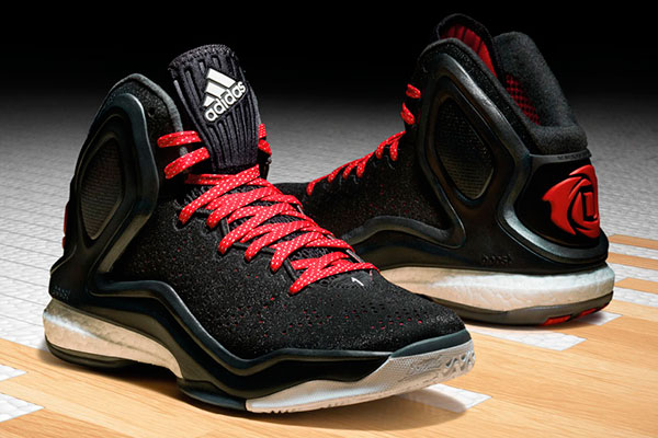 Баскетбольные кроссовки adidas Boost