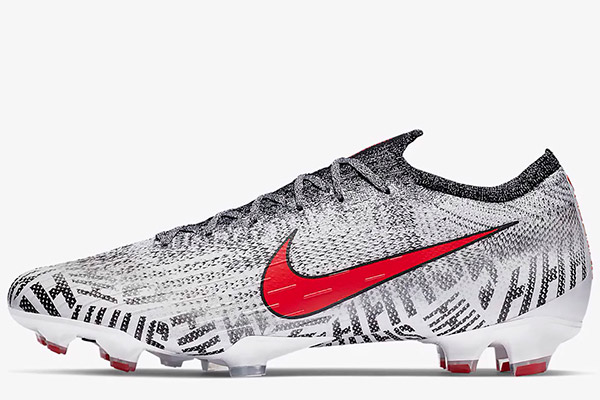 Футбольные бутсы Nike Mercurial Vapor 360
