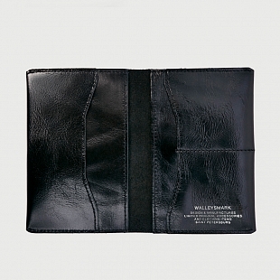 3Картинка Обложка на паспорт Bowler Black