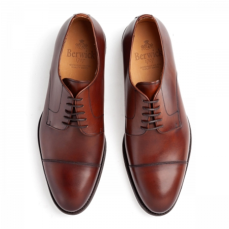 Дерби кэптое Berwick 3012 Nomera Medium Brown