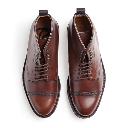 Дерби панчкэп Berwick 337 Saddle Calf 1820