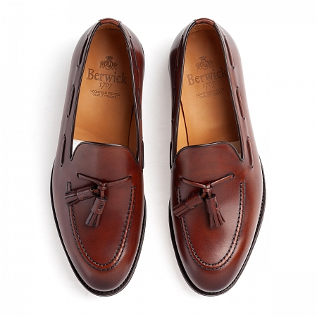 Тассел лоферы Berwick 4171 Nomera Medium Brown